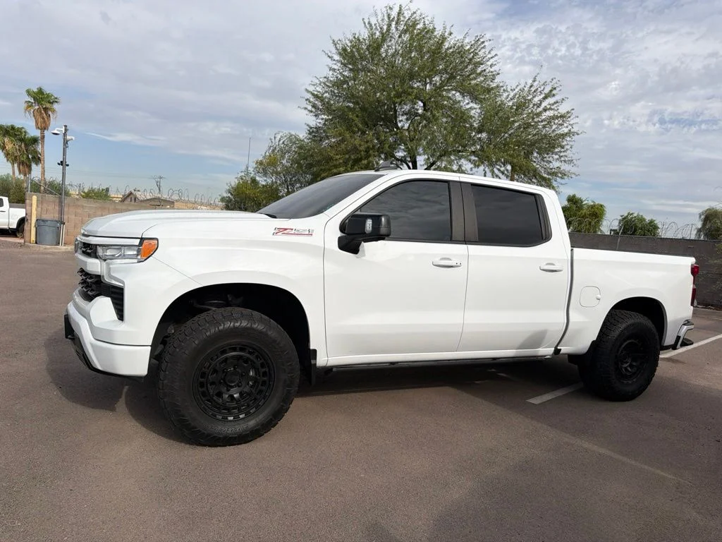 Used 2023 White Chevrolet RST image 5