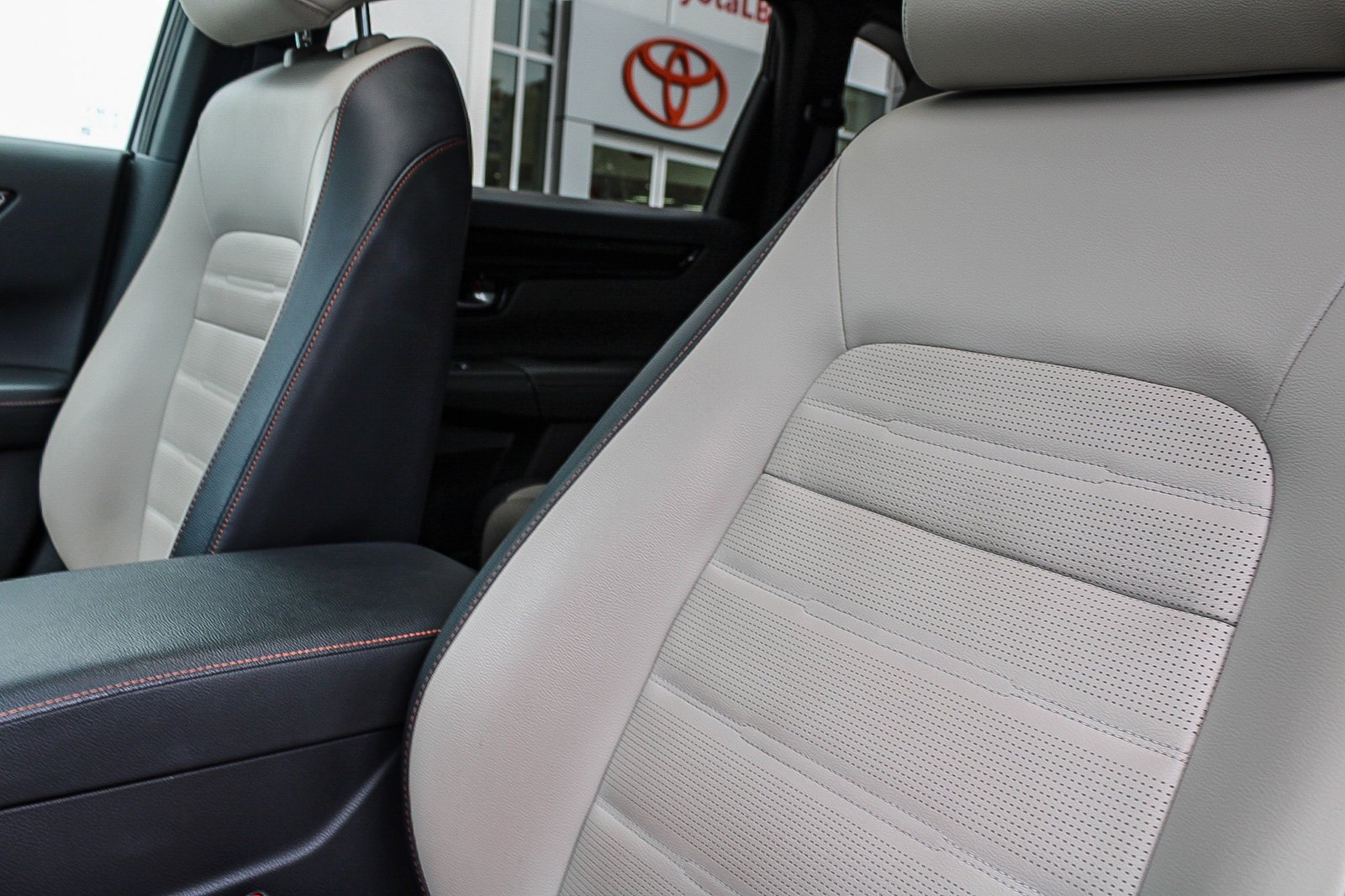 Used 2024  Honda Sport Touring image 23
