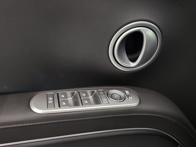 New 2026 White Hyundai SEL Premium 7P image 14