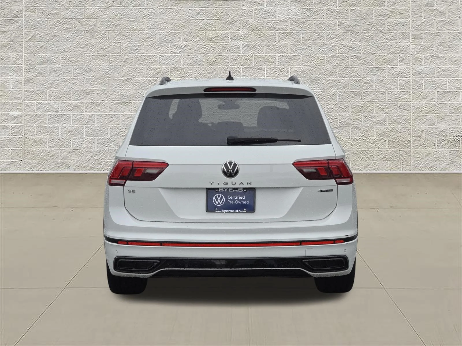 Certified Used 2023 Opal White Volkswagen SE R-Line Black image 6
