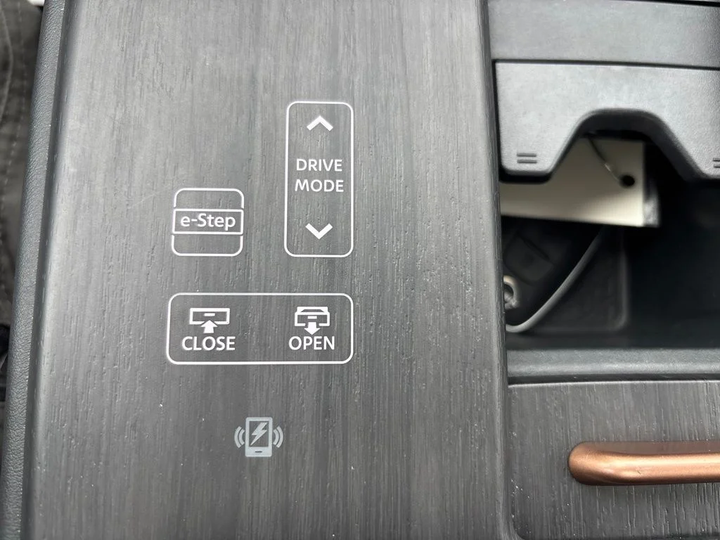 Used 2023 Gray Nissan EVOLVE+ image 36
