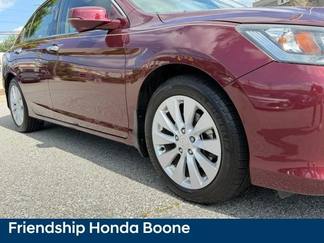 Used 2013 Red Honda EX-L image 9