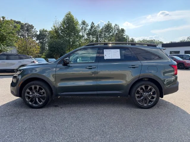 Certified Used 2023 Green Kia X-Line SX Prestige image 2
