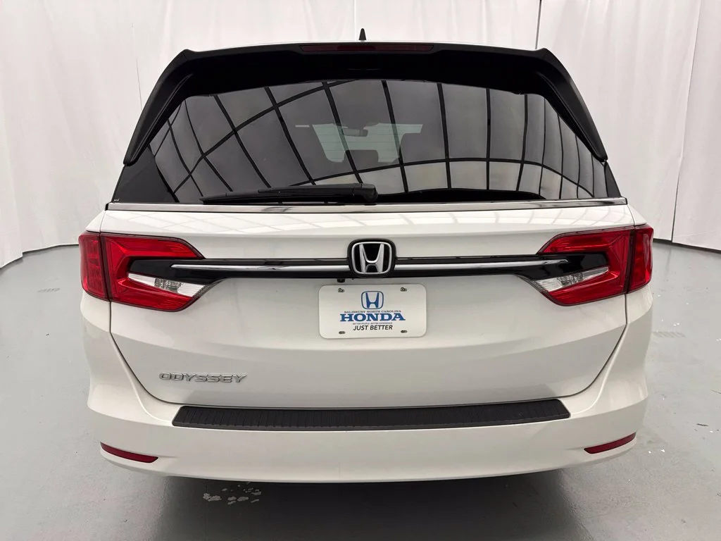 Certified Used 2024 Platinum White Pearl Honda EX-L image 7