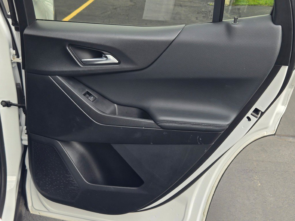 2025 Chevrolet Equinox LT - Photo 10