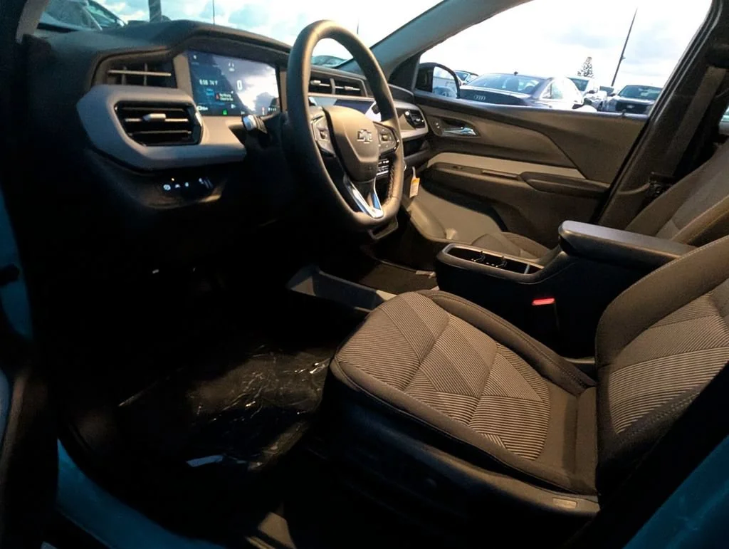 New 2027 Marina Blue Metallic Chevrolet LT image 6
