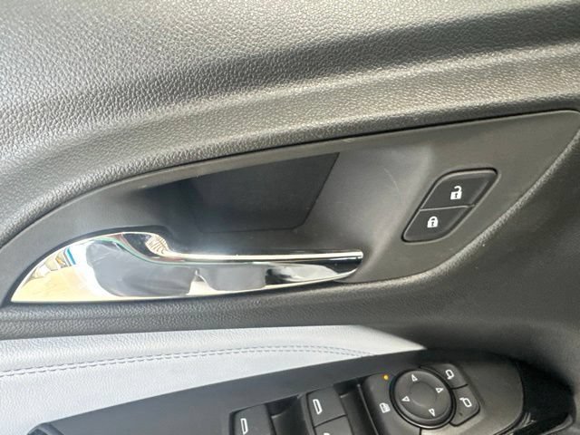 2026 Chevrolet Trax LT - Photo 5