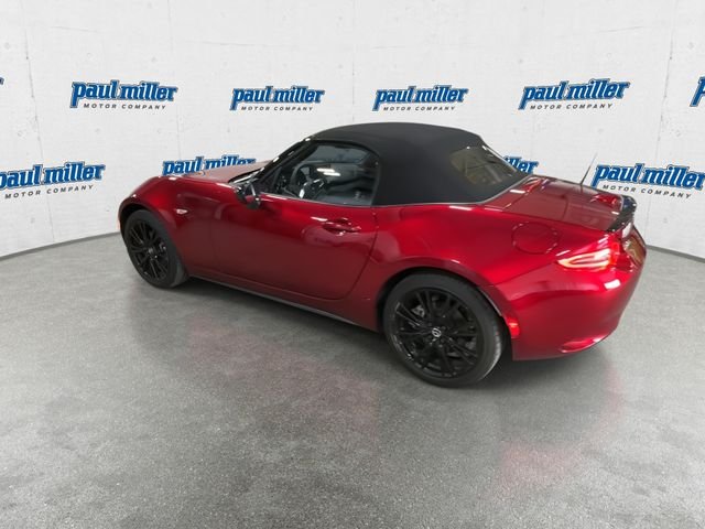 Certified Used 2025 Red Mazda Club image 7