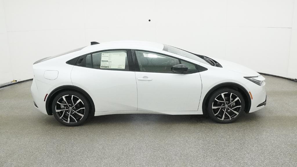 2026 Toyota Prius Plug-in Hybrid XSE - Photo 54