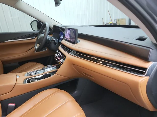 Used 2025 Blue INFINITI Sensory image 38