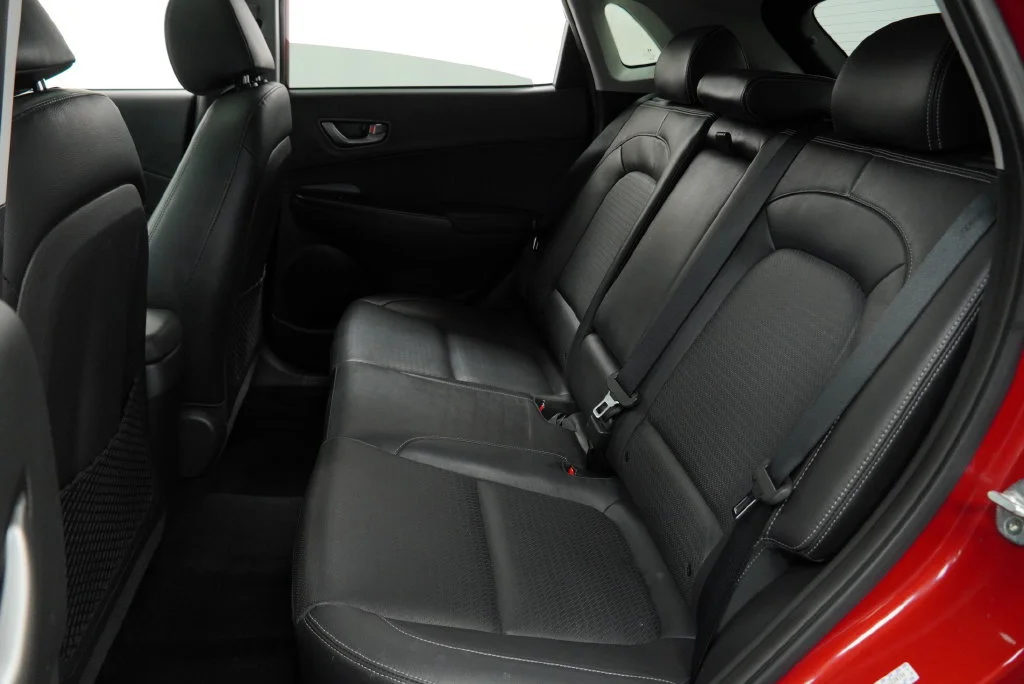 Used 2019 Red Hyundai Ultimate image 24