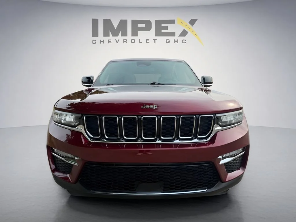 Used 2023 Red Jeep Limited image 8