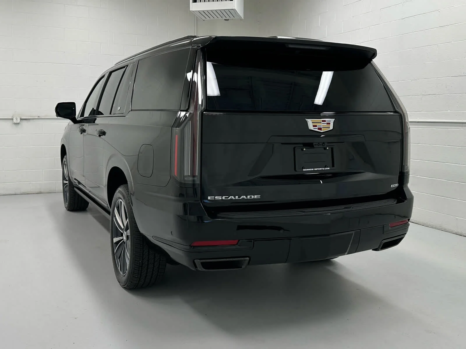 Used 2026 Black Raven Cadillac 4WD Sport image 8