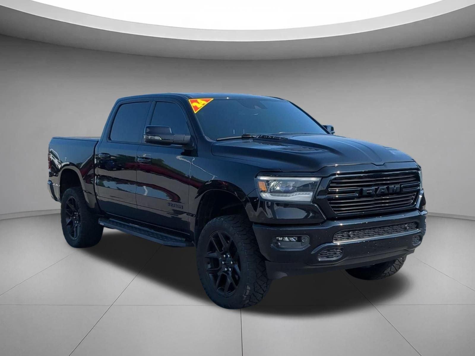 Used 2024  RAM TRUCK LARAM image 7