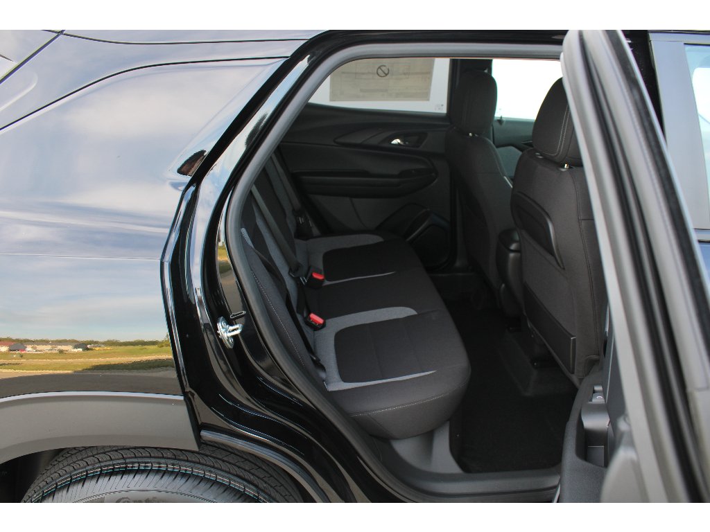 2026 Chevrolet Trailblazer LS - Photo 9