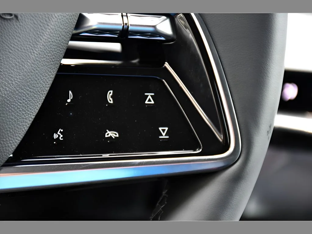 New 2026 Vibrant White Tricoat Cadillac Sport image 32