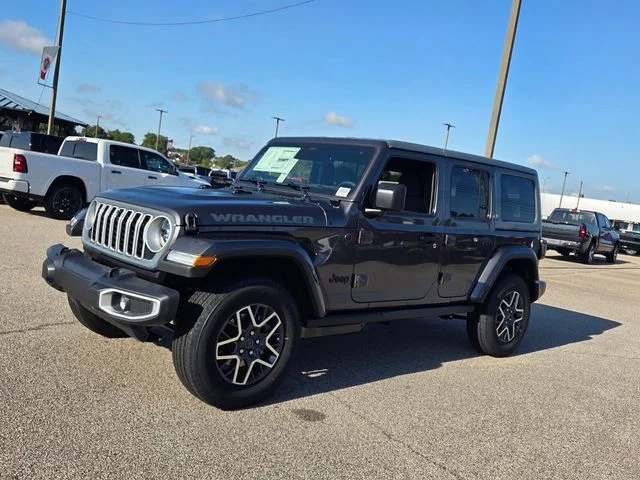 New 2026 Granite Crystal Metallic Clear-Coat Exterior Paint Jeep Sahara image 3