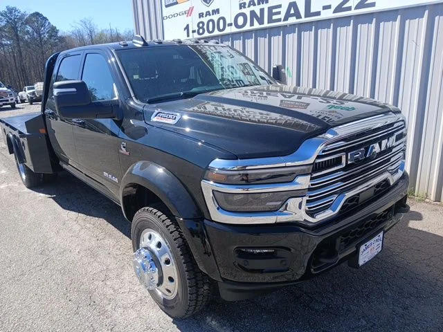 2026 RAM 4500 Big Horn 4X4 Crew Cab DRW 173" WB's photo