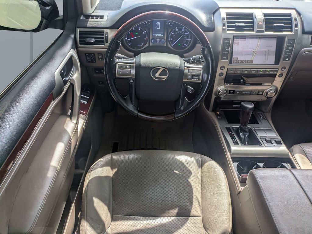 Used 2018 Gray Lexus 460 image 15