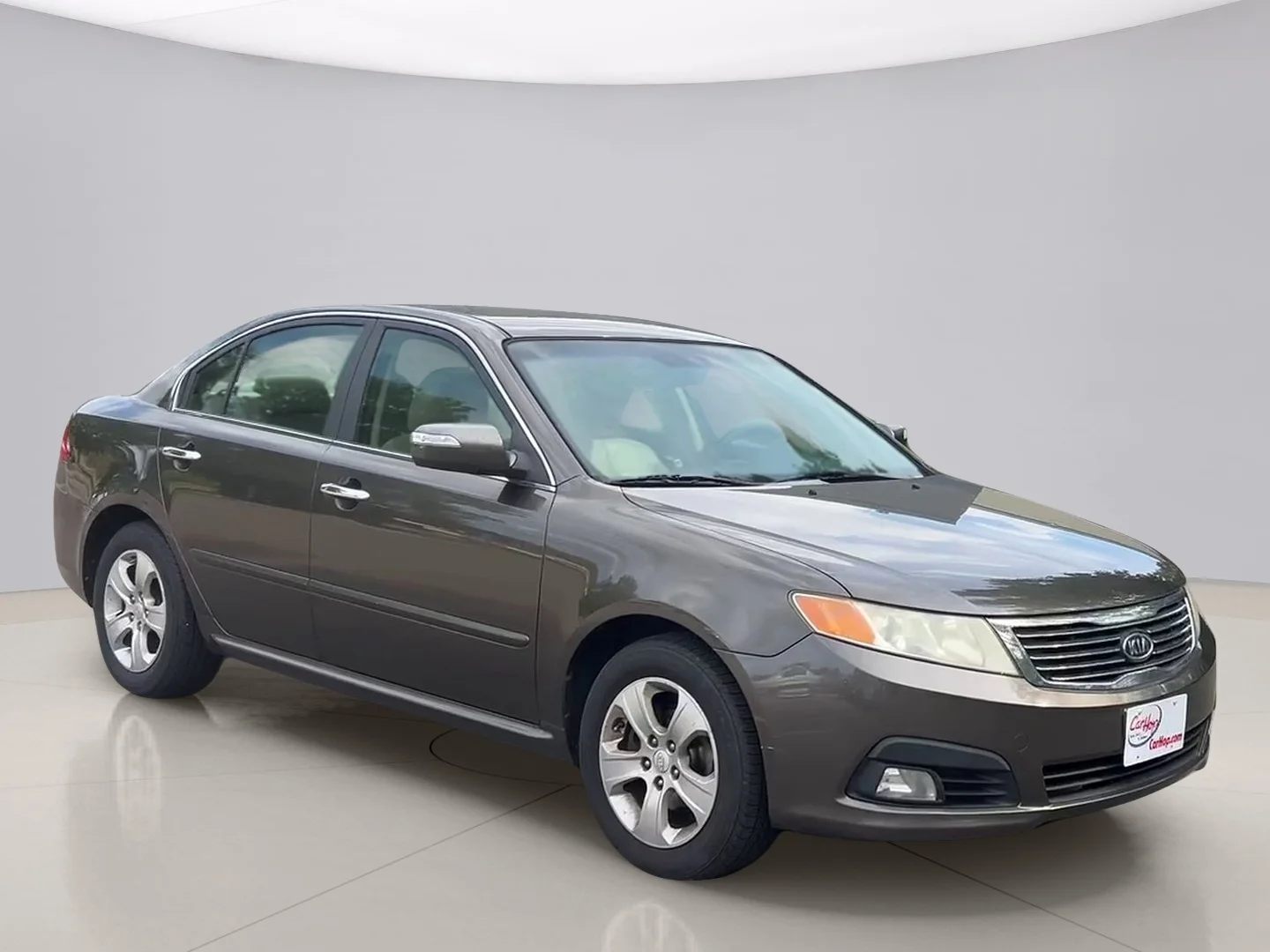 Used 2009 Gray Kia LX image 7