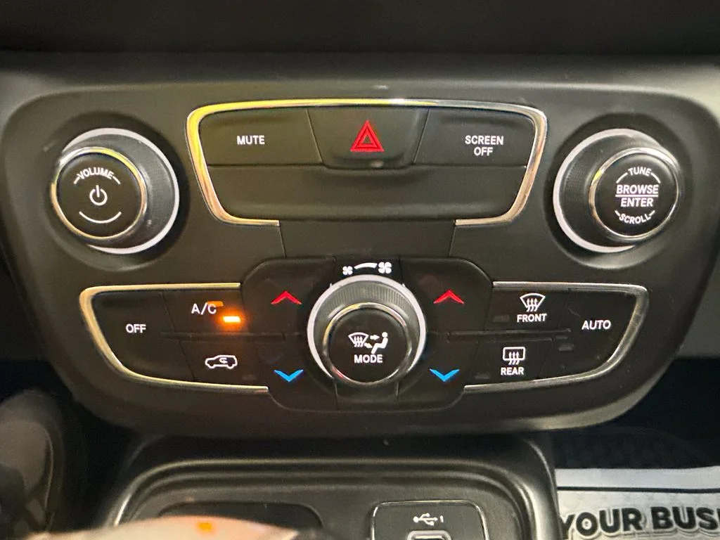 Used 2019 Blue Jeep Trailhawk image 16
