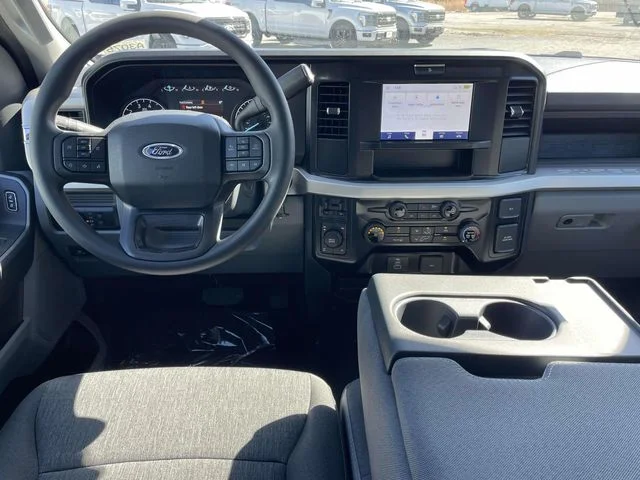 New 2026 Black Ford XL image 4