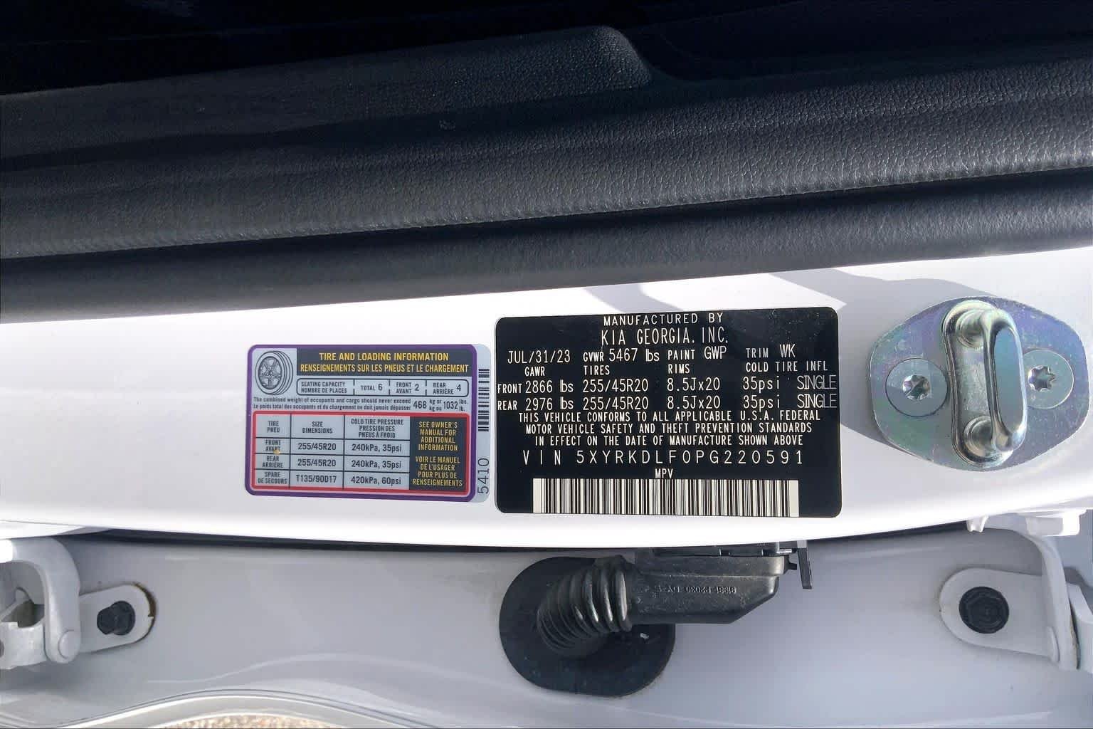 Certified Used 2023 Glacial White Pearl Kia SX image 32