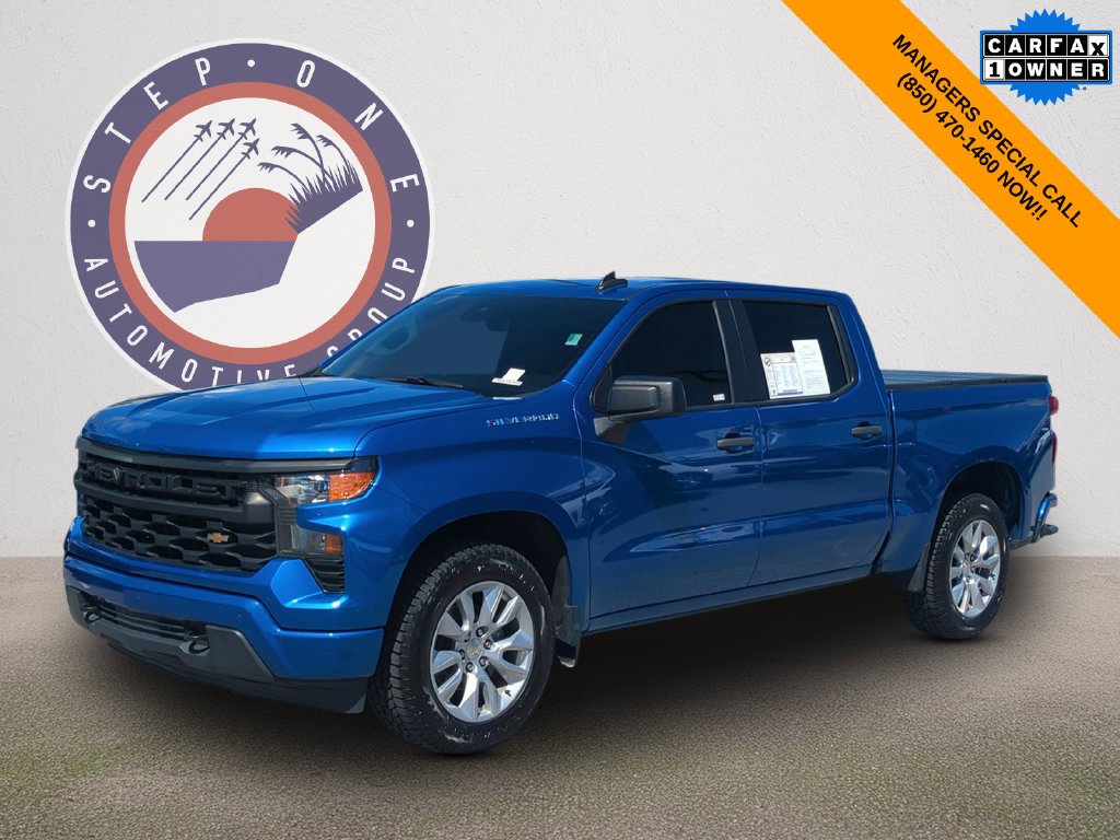 Used 2022 Blue Chevrolet Custom image 1