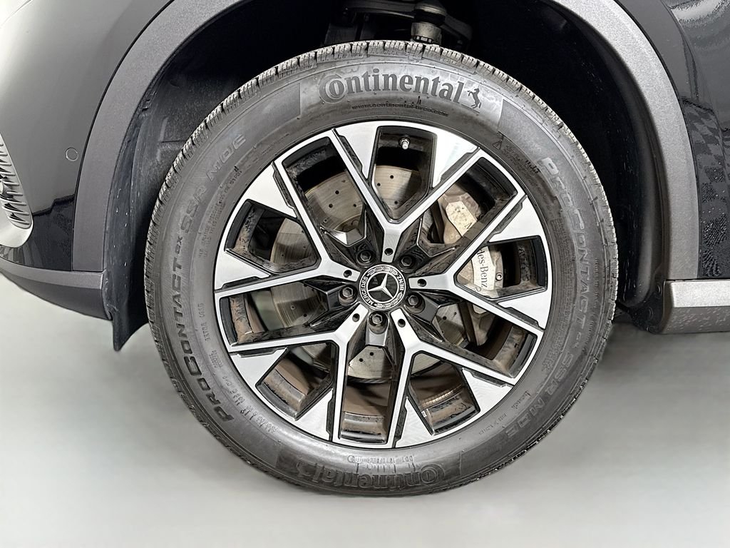 Used 2025 Black Mercedes-Benz GLC 350e image 30