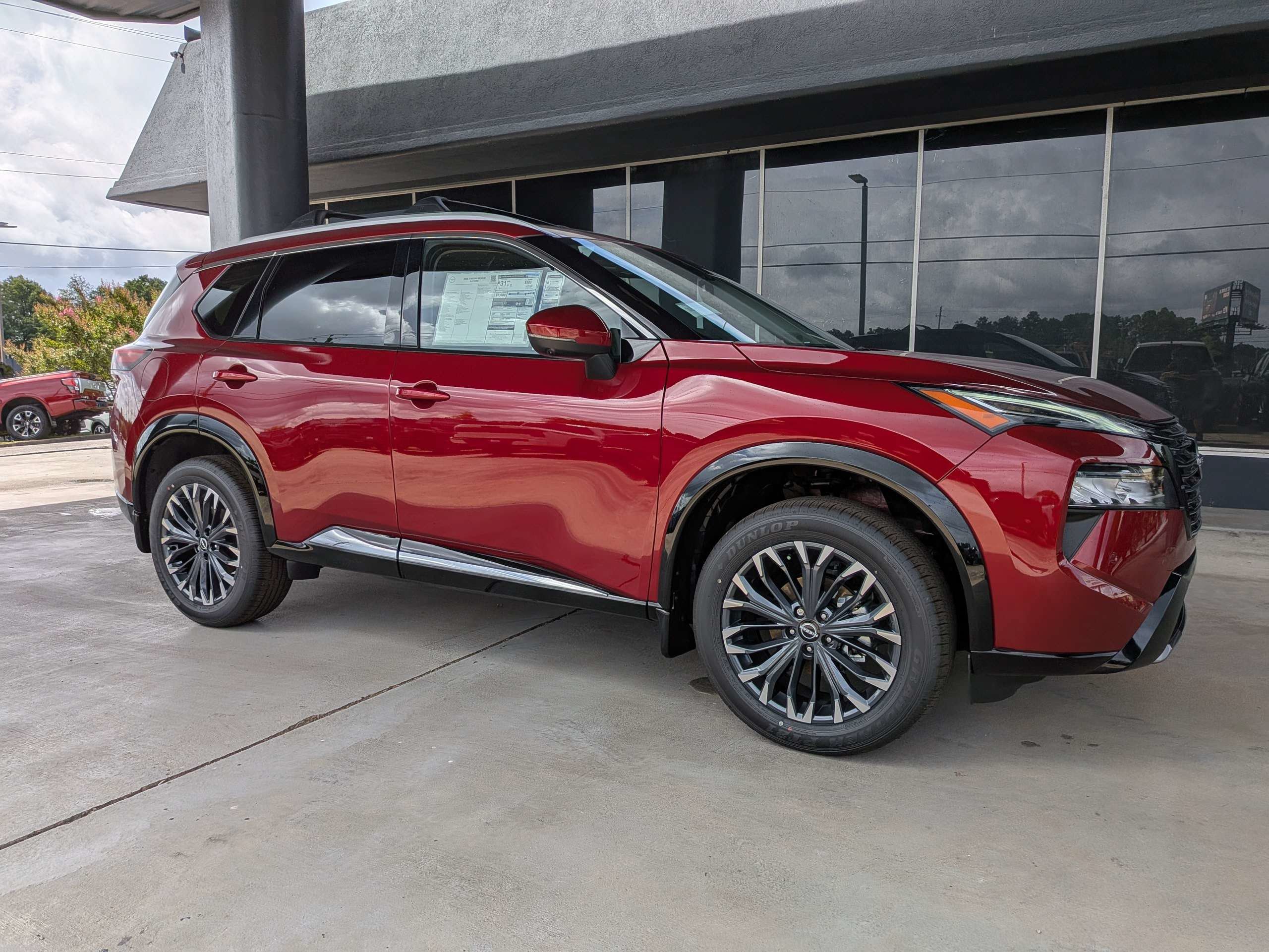 New 2026 Nissan Rogue Platinum 4D Sport Utility in Athens #W485703
