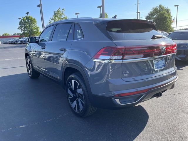 New 2026 Gray Volkswagen 2.0T SE w/Technology image 4