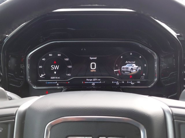 Used 2024 Summit White GMC Elevation image 30