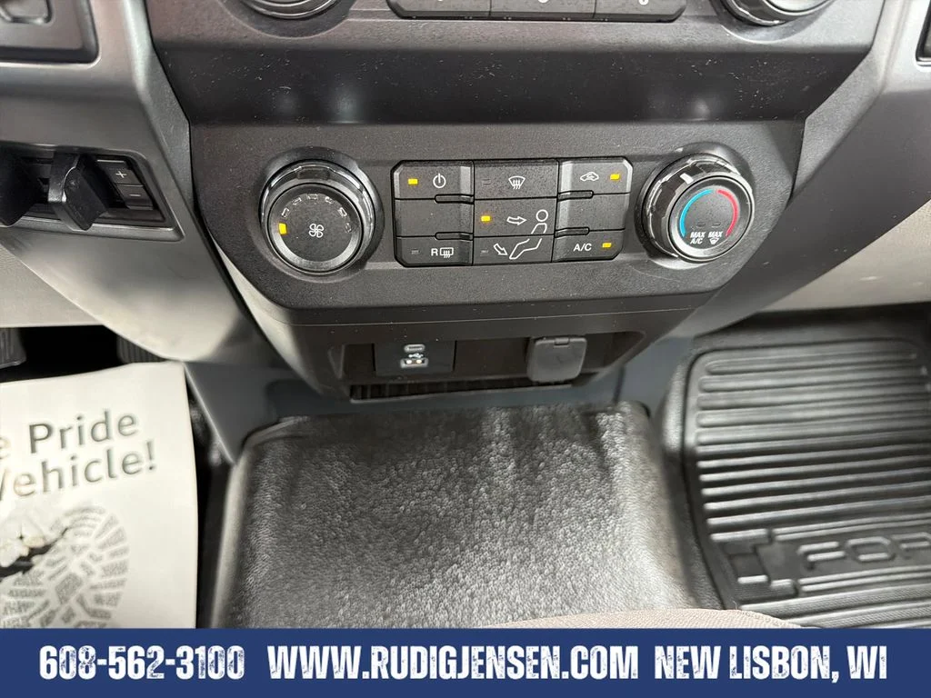 Used 2022 Gray Ford XLT image 17