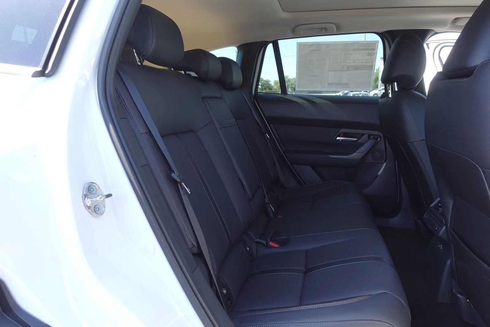 2026 Mazda CX-50 Premium Plus - Photo 15