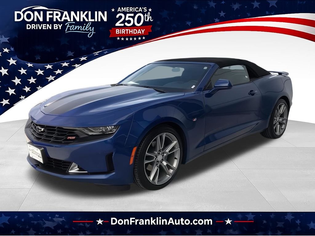 Used 2022 Blue Chevrolet 2LT image 1