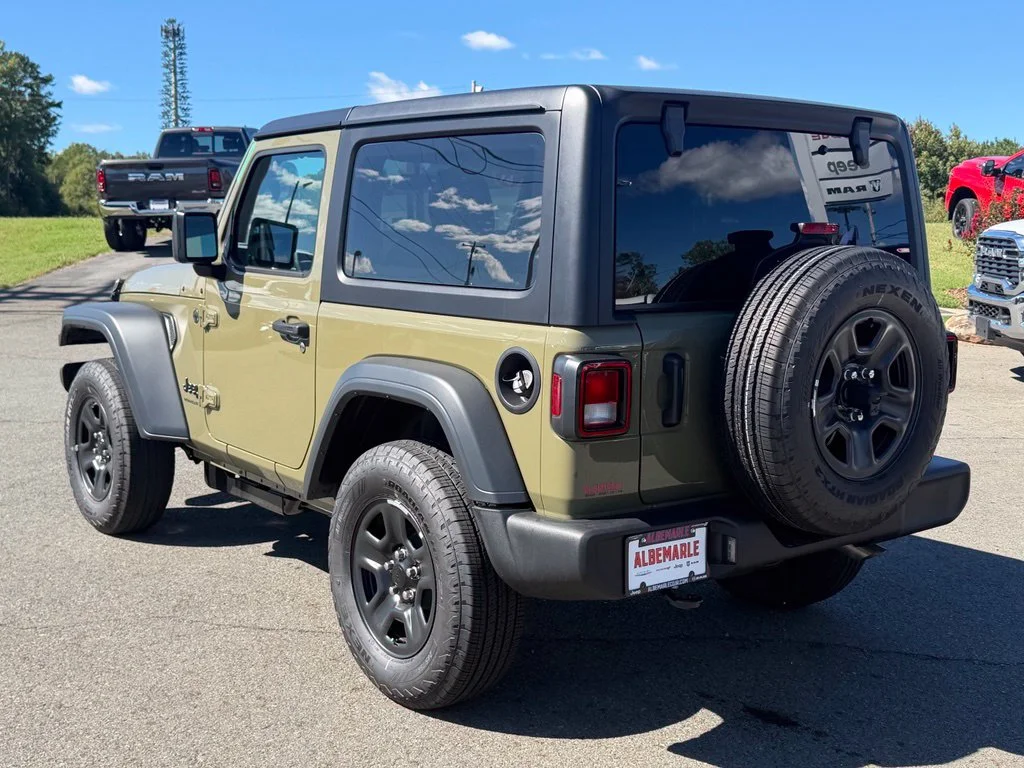 New 2027 Green Jeep Sport image 7