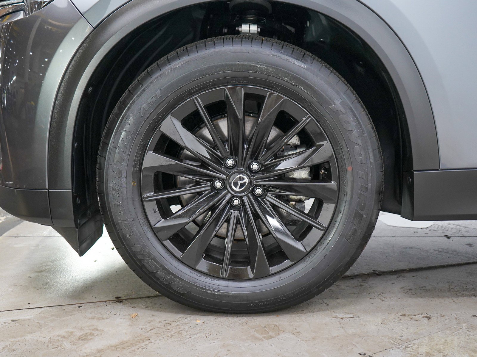 Used 2024  Mazda Preferred image 31
