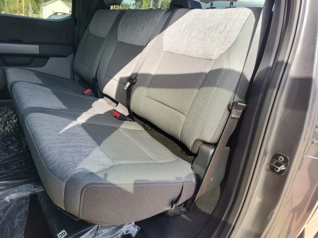 New 2026 Carbonized Gray Metallic Ford F-250® XLT image 14