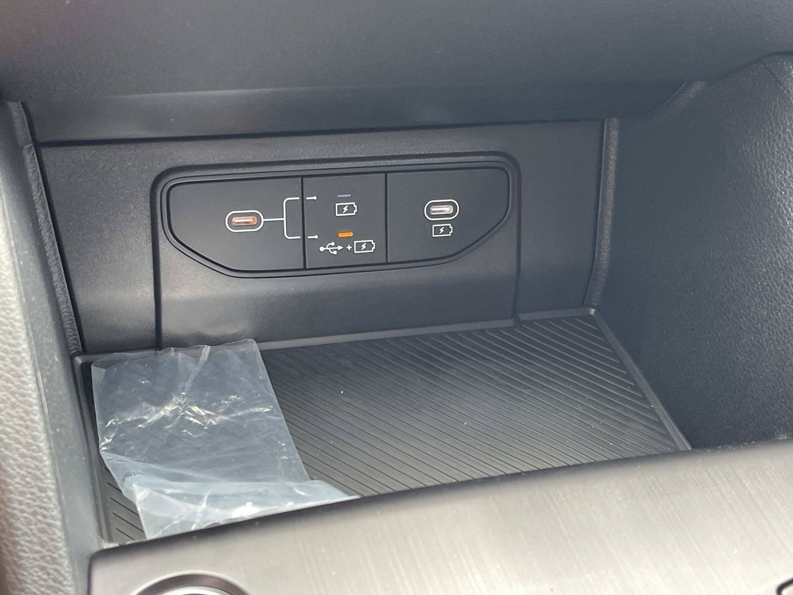 New 2026 Glacial White Pearl Kia LX image 26