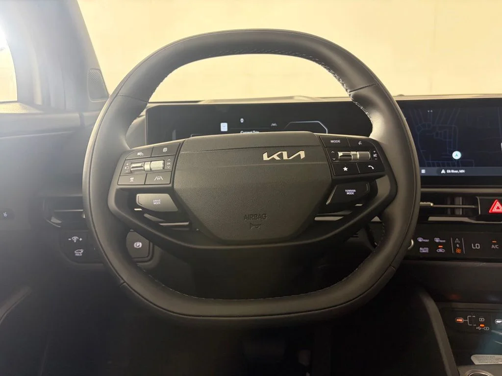 New 2026 Glacial White Pearl Kia X-Line image 6