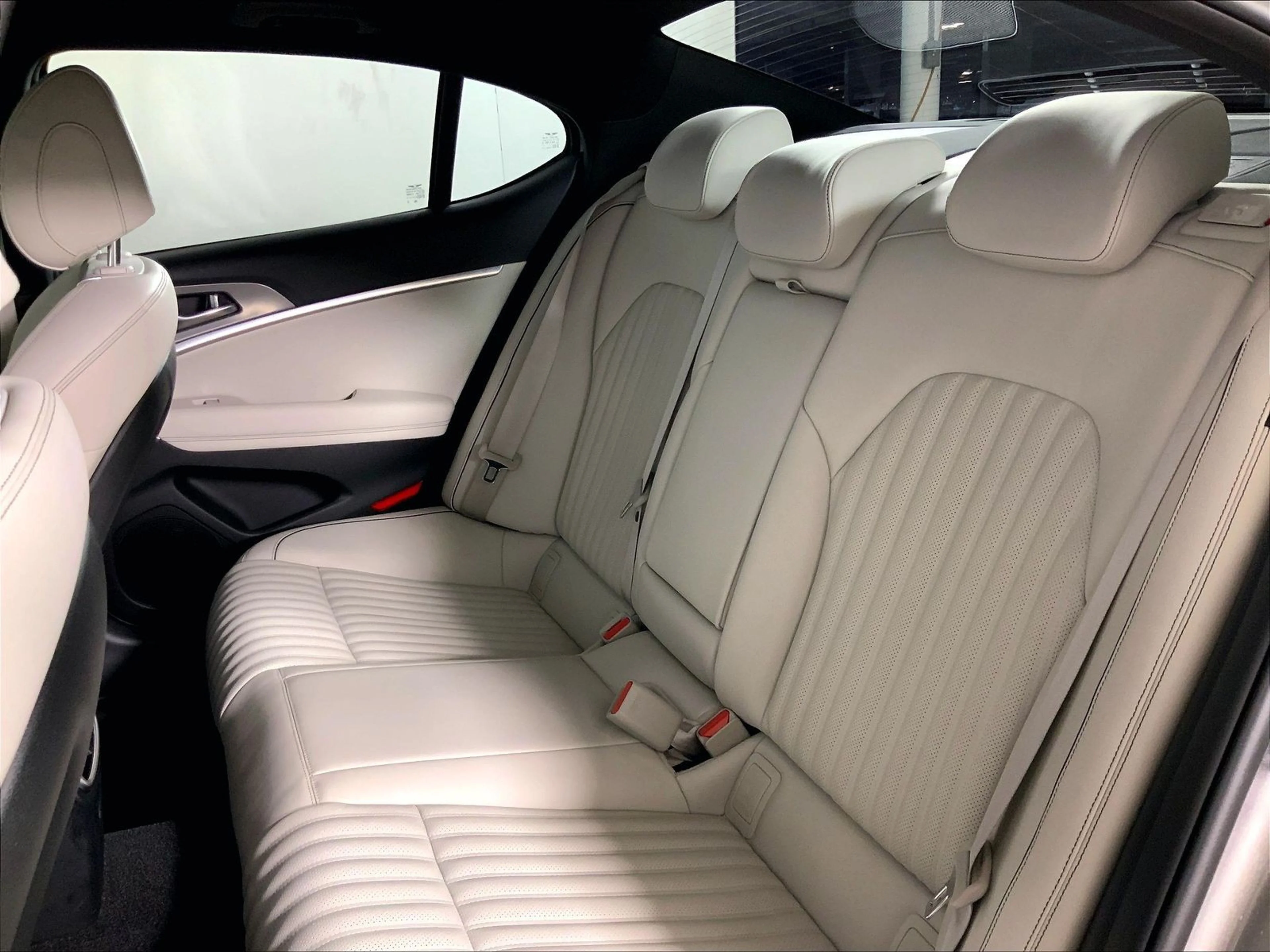 2024 GENESIS G70 Sport Advanced - Photo 20