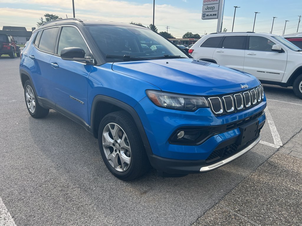 Used 2022 Laser Blue Pearlcoat Jeep Limited image 10