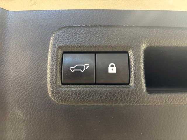 Used 2021 Atomic Silver Lexus 300 Base image 22