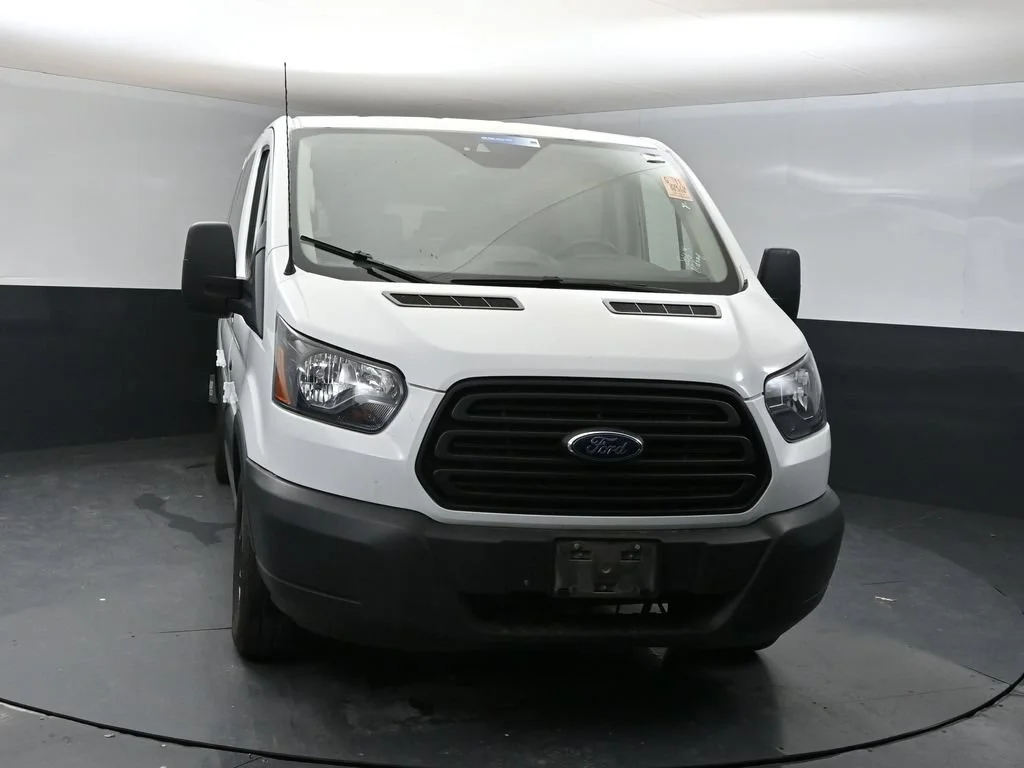 Certified Used 2019 White Ford XL image 6