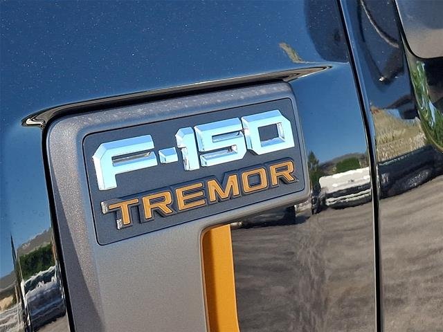 New 2026 Agate Black Metallic Ford Tremor® image 38