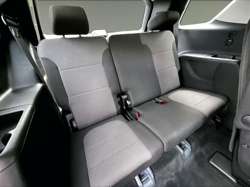Used 2020 Silver Ice Metallic Chevrolet LT image 17