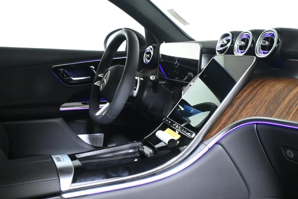 New 2027 Black Mercedes-Benz GLC 300 Coupe image 29