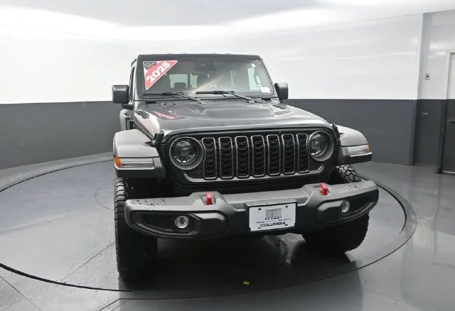 Used 2025 Black Jeep Rubicon image 5