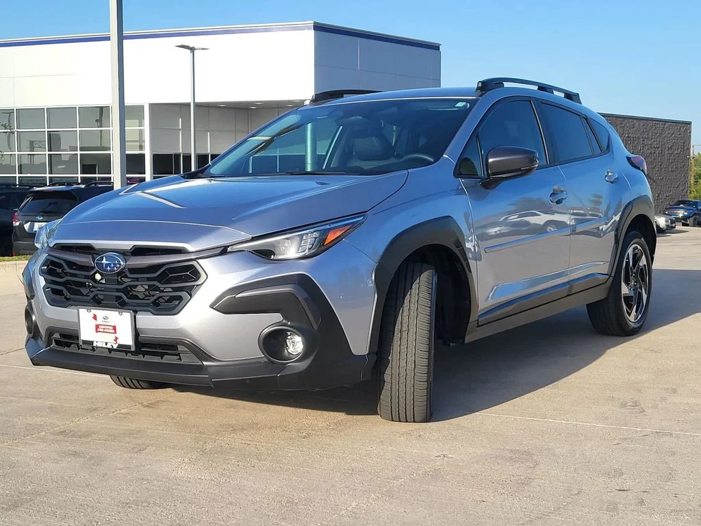 Used 2024 Silver Subaru Limited image 12