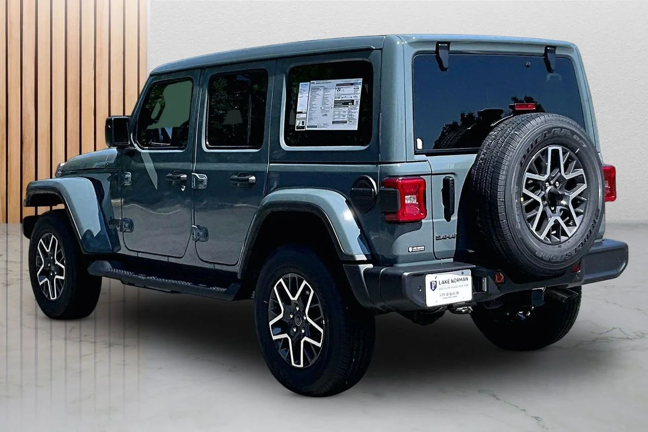 New 2026 Anvil Clear-Coat Exterior Paint Jeep Sahara image 6